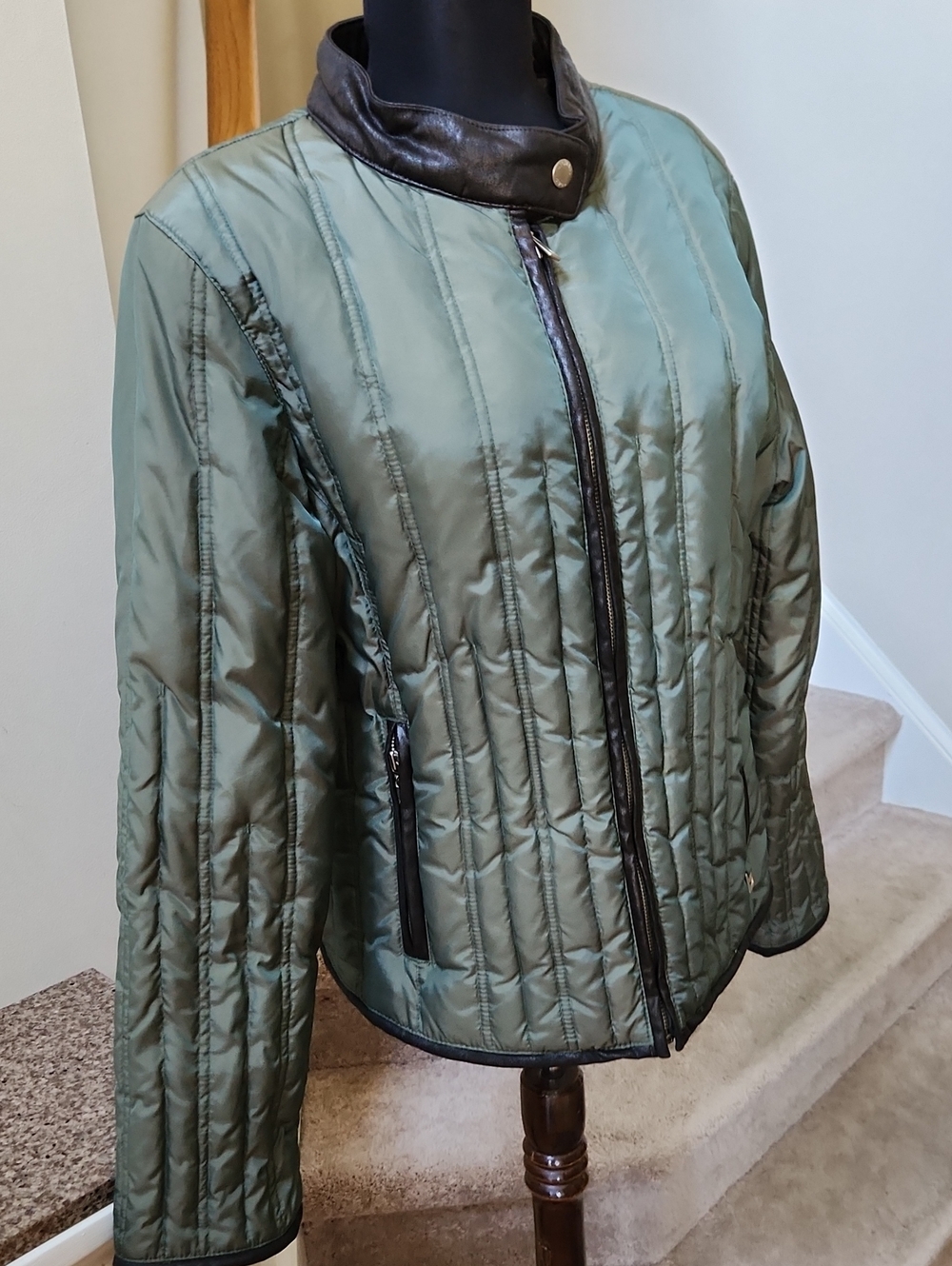 Michael Kors Jacket Large Green Jacket W Faux Leather Lining Large
